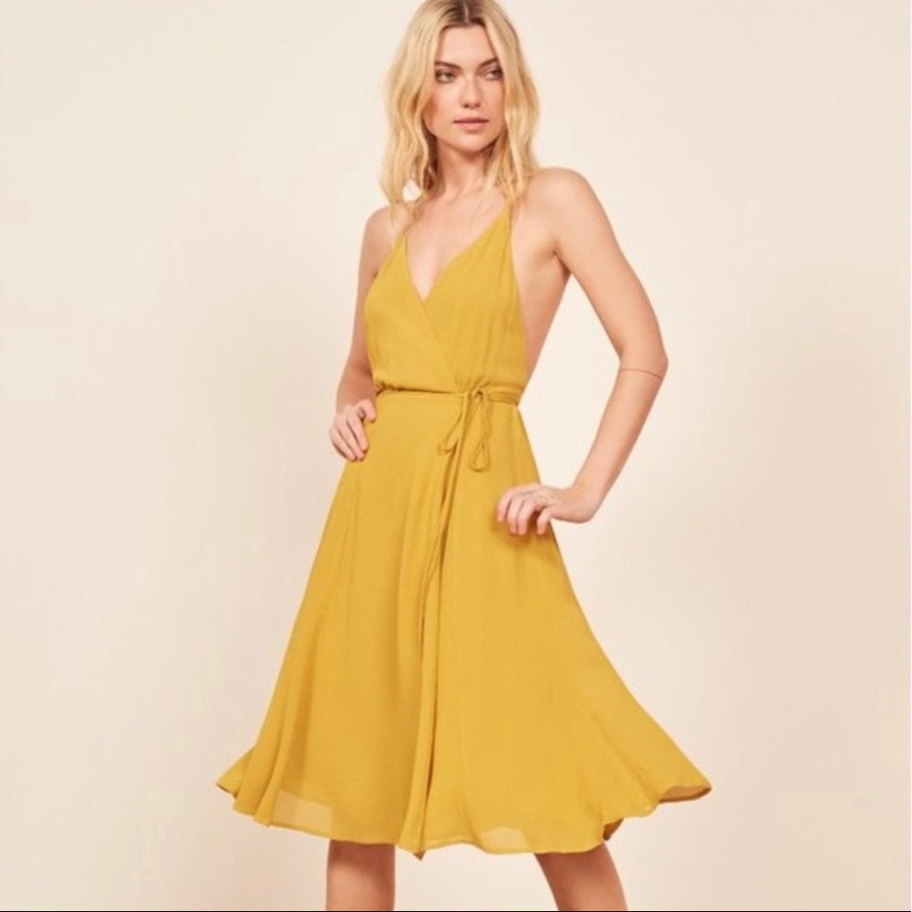 Reformation tropics dress in sunflower, size S